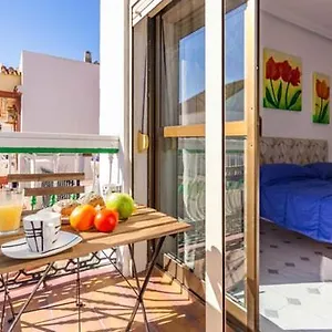apartamentos-carihuela-torremolinos.1costadelsol.com/